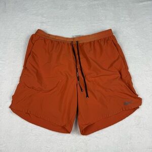 Nike Stride Dri-FIT 7" Brief-Lined Running Shorts Men's Large